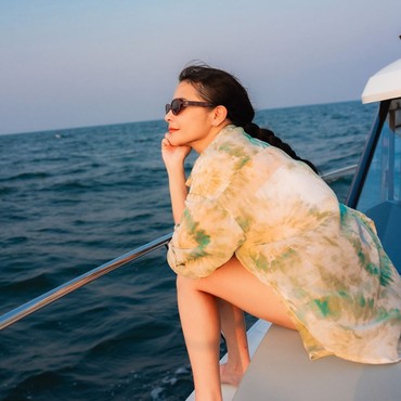 Prilly Latuconsina Bahas Soal Nikah Singgung Luna Maya & Raline Shah: Senior Belum