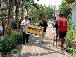 Spanduk Rawan Tuyul di Kampung Jember Ini Akhirnya Diturunkan