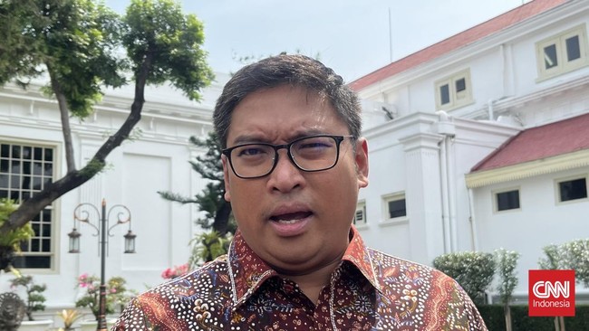 Wakil Menteri Pertanian (Wamentan) Sudaryono memproyeksikan produksi beras Indonesia bakal melimpah pada 2025.