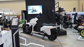 Motor Listrik Alva N3 Banderol Rp18 Juta, Baterai Bisa Dicicil