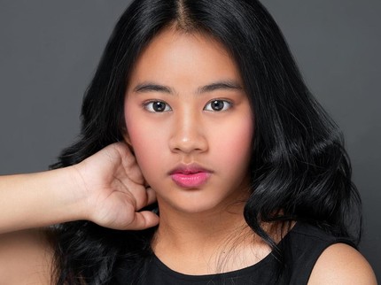 5 Potret Diarra Annisa Rachbini, Putri Alya Rohali yang Jadi Pemenang Gadis Sampul 2021