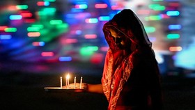 Apakah Hari Diwali Libur di Indonesia?