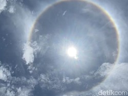 Fenomena Matahari Dikelilingi Cincin Saat Penahbisan Uskup Pertama Labuan Bajo