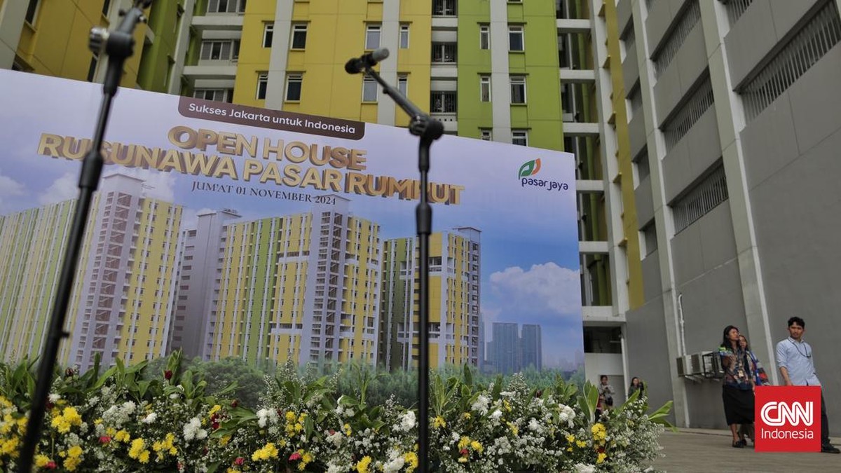 FOTO: Open House Rusunawa Pasar Rumput Diserbu Warga