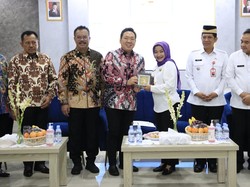 Pj Bupati Puji DPR Nilai RSUD Kabupaten Tangerang sebagai RS Unggulan