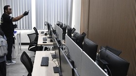 Polda Metro Geledah Kantor Kementerian Komdigi Usut Kasus Judi Online