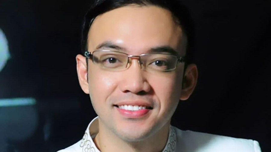 sandy tumiwa