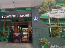 Siswa SDN 3 Ciamis Belajar di Rumah Imbas Banyak Anak Gondongan