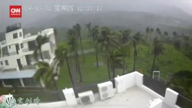 VIDEO: Momen Topan Kong-Rey Mengamuk di Taiwan