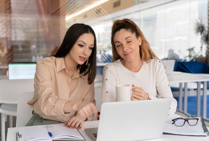 Ciri Teman Kantor Toxic/ Foto: freepik.com