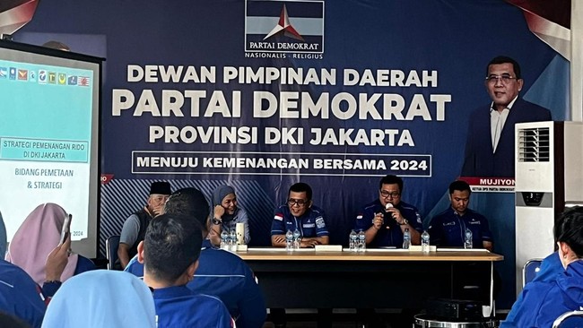 Tak mau dicap partai 'mbalelo', Demokrat memastikan bakal menindak kader nan tak ikuti keputusan AHY di Pilkada 2024.