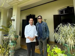 Desta Dapat Cerita Banyak saat Bertamu ke Rumah Jokowi di Solo