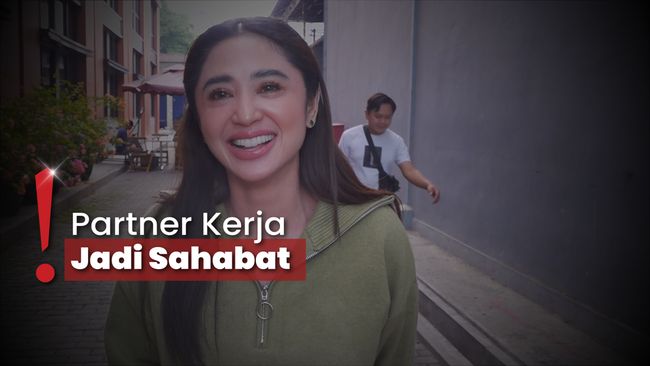 Tanggapi Fans Mayor Teddy yang Cemburu, Dewi Perssik: Cuma Temen