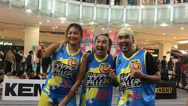 Mal Artha Gading (MAG) menggelar MAG Fest 2024 yang menghadirkan kompetisi berbagai jenis olahraga dan sejumlah selebritas; Augie Fantinus dan Maria Selena.