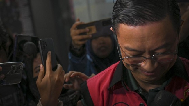 Hakim tunggal PN Jakarta Selatan menilai penetapan tersangka dan penahanan Tom Lembong telah melalui prosedur nan sah menurut hukum.