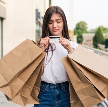 5 Kebiasaan 'YOLO' yang Wajib Dihindari Gen Z biar Nggak Boncos, Sudah Lakukan?