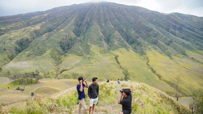 FOTO: Harga Tiket Masuk Kawasan Bromo Naik