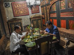 Prabowo-Jokowi Makan Malam di Solo, Menu Nasi Goreng Jawa