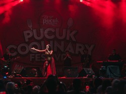 Rossa dan Yura Yunita Sukses Menghibur di Pucuk Coolinary Festival 2024!