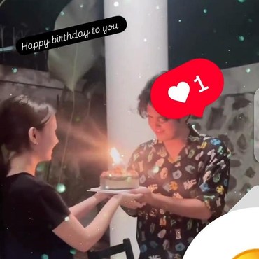 Pamer Momen Bucin, Gaya Pacaran Aliando & Richelle Skornicki yang Beda 13 Tahun Disorot