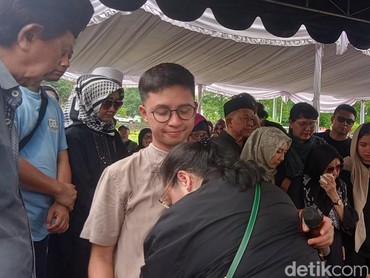 Ungkap Detik-Detik Dina Mariana Meninggal, Anak: Saat-Saat Terakhir Cepat