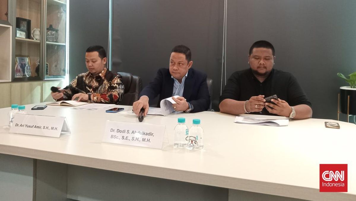 Tim Hukum Tom Lembong Walk Out, Protes Jaksa Cuma Bacakan BAP Saksi
