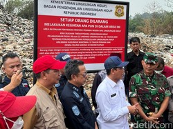 Menteri Lingkungan Hidup Segel TPS Liar di Limo Depok