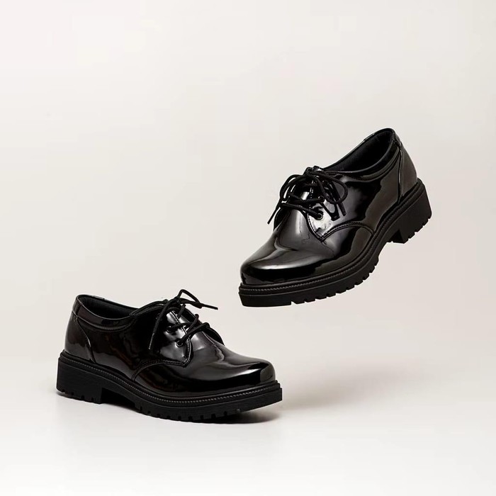 Oxford Shoes Vailey Oxford Black Glossy