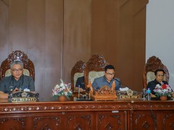 Pj Bupati Gianyar Klaim Ranperda APBD 2025 Sudah Sesuai Perhitungan