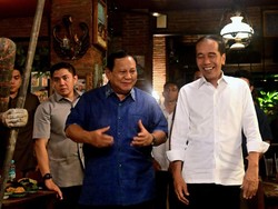 Cerita Prabowo Ada Pihak Mau Pisahkan Dirinya dengan Jokowi