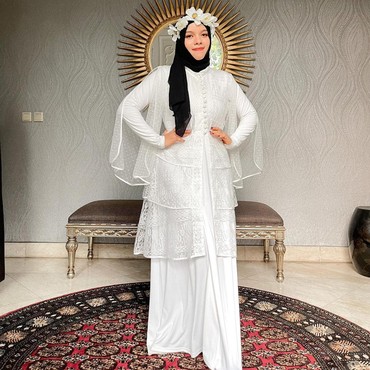 Komentar Sajidah Halilintar Kena Julid, Disebut Minta Barang Mewah ke Atta Halilintar