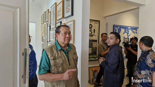 SBY Kunjungi Studio Lukis Naufal Abshar, Bawa Pulang Oleh-oleh Istimewa