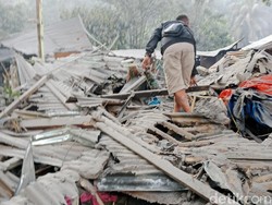 Erupsi Gunung Lewotobi Laki-laki Tewaskan 9 Orang