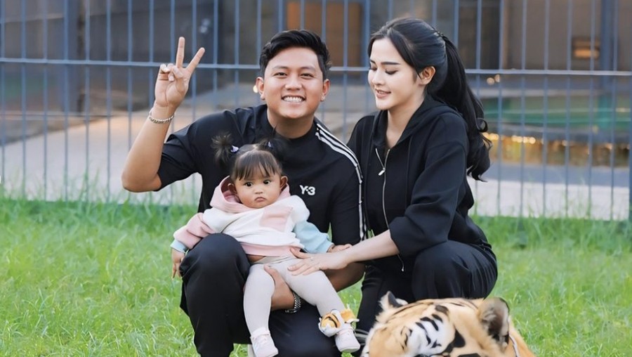 Seru! Aksi Denny Caknan Goreng Ikan Kali dan Makan di Rumah Soimah