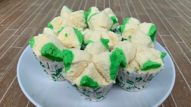 Resep Bolu Kukus Mekar Rasa Pandan yang Lembut, Yuk Dicoba