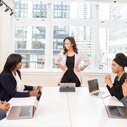 Keren! Ternyata 4 Zodiak Ini Punya Jiwa Pemimpin dan Jago Public Speaking