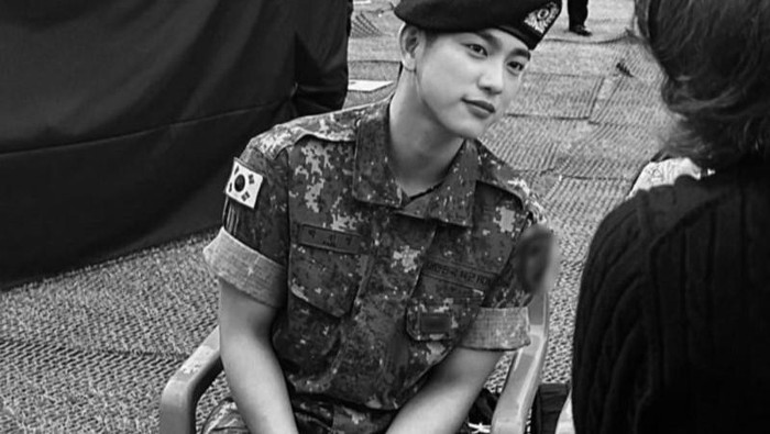 3 Idol K-Pop Ini Resmi Selesaikan Wajib Militer pada November 2024, Ada yang Langsung Comeback!