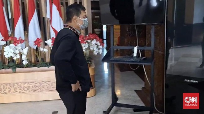 Kajati Jatim mengatakan pemeriksaan terhadap Edward merupakan pengembangan dari penyidikan terhadap istrinya, Meirizka yang sudah ditetapkan sebagai tersangka.