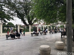 Ramai Pengamen Online di Titik Nol Jogja, Begini Tanggapan Warga-Wisatawan