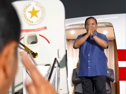Jokowi Unggah Momen Makan Nasi Goreng hingga Antar Prabowo ke Pesawat
