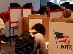 Tentang Proses Pemilihan Presiden AS yang Panjang dan Rumit