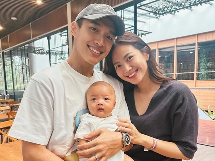 7 Potret Anak Artis Rayakan Natal Pertama di 2024, Salah Satunya Putra Jonatan Christie