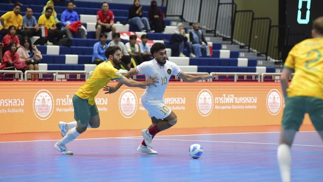 Sebanyak tiga tim negara sudah memastikan diri lolos ke babak semifinal Piala AFF Futsal 2024. Berikut daftar tiga tim negara tersebut.