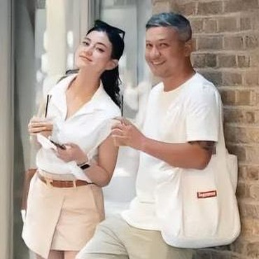 Jawab Status Asmara dengan Gading Marten, Medina Dina: Teman Main...