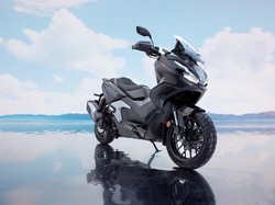 Honda Luncurkan ADV350, Siap Libas Segala Medan