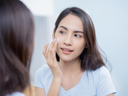 3 Cara Pilih Kandungan Skincare yang Tepat untuk Memperbaiki Skin Barrier yang Rusak