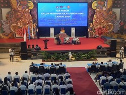 Koster-Giri Dorong Sistem Pembelajaran Digital di Bali
