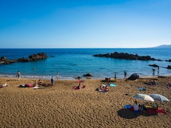 Lagi-lagi, Turis Inggris Tewas Mengenaskan di Pantai Spanyol
