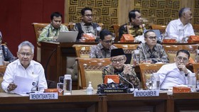 Menteri Pendidikan Mu'ti Pastikan Gaji Guru ASN-Non ASN Naik