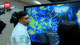 VIDEO: Cerah di Pagi Hari, Hujan Angin di Sore, BMKG: Peralihan Musim